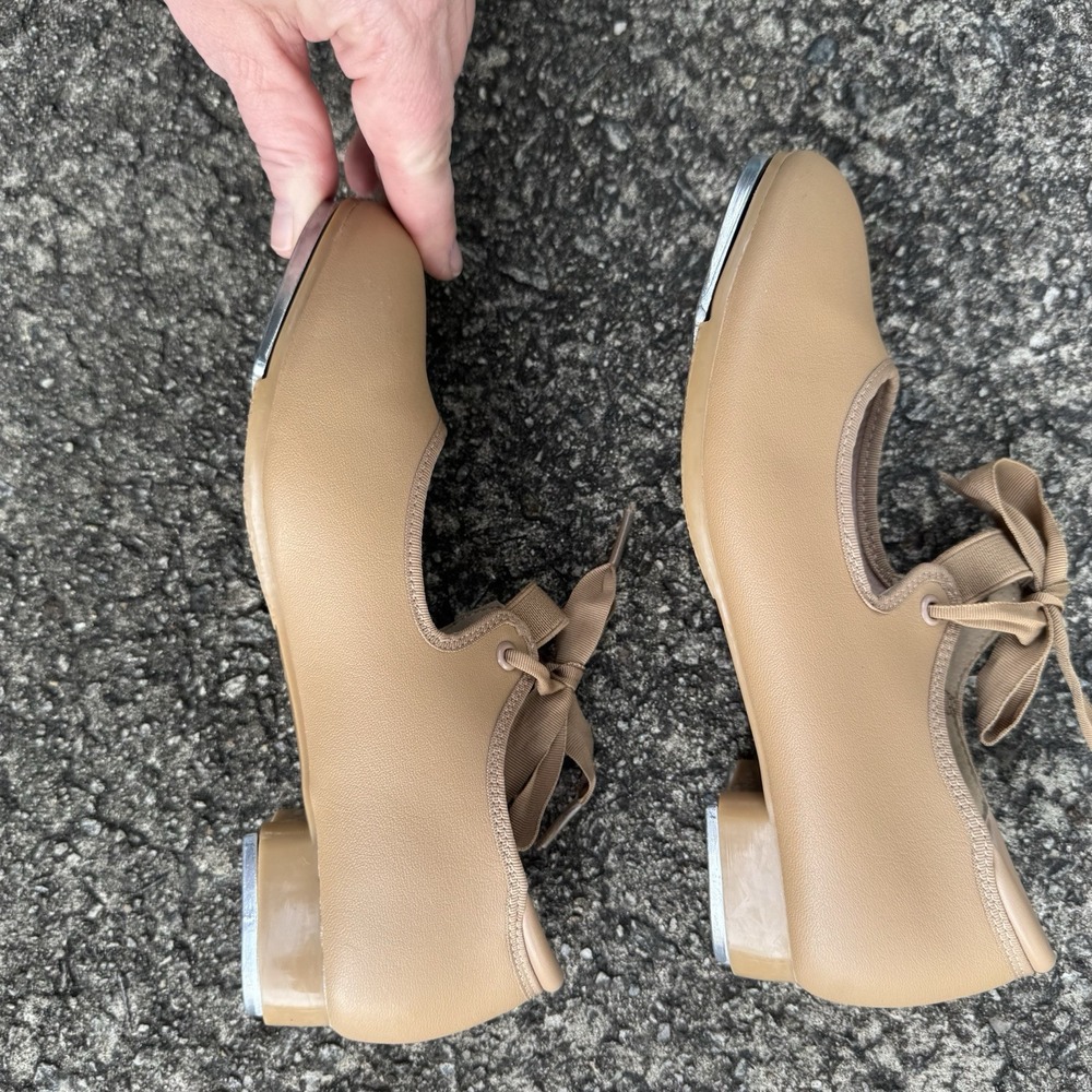 Girls Tan Tap Shoes Size 3.5 A Nude Tan Heeled - Picture 8 of 10